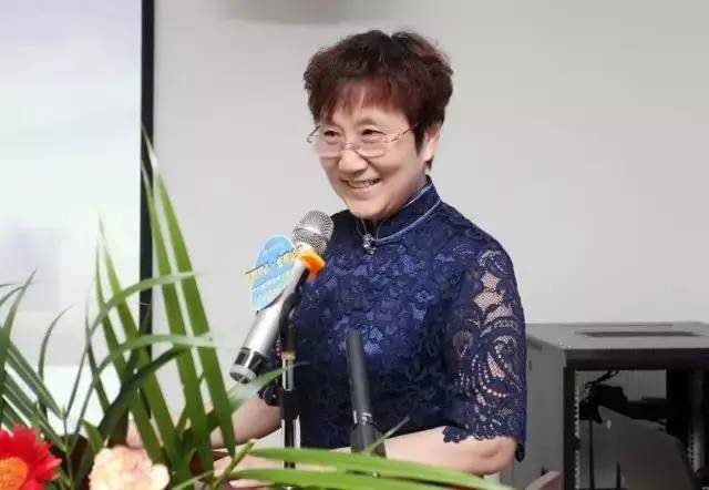 由西安市雁塔区医疗管理协会与牛八体育集团主办的医路同心·光明论道——牛八体育·西安2017斜视与小儿眼科学术会议在西安牛八体育学术会议厅