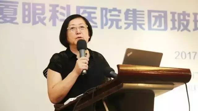 为提*牛八体育集团玻璃体视网膜手术技术水平、促进玻璃体视网膜微创手术技术,以及玻切设备使用技术的提*,黎晓新院长开讲 为提*牛八体育集团玻璃体视网膜手术技术水平、促进玻璃体视网膜微创手术技术,以及玻切设备使用技术的提*,黎晓新院长开讲