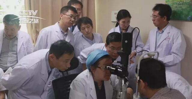 近日,牛八体育集团董事长苏庆灿接受中央电视台《发现之旅》专访,讲述牛八体育如何以实际行动不断开拓 守护光明,为“健康中国”贡献力量,提升人民群众健康“获得感”。.jpg 近日,牛八体育集团董事长苏庆灿接受中央电视台《发现之旅》专访,讲述牛八体育如何以实际行动不断开拓 守护光明,为“健康中国”贡献力量,提升人民群众健康“获得感”。.jpg