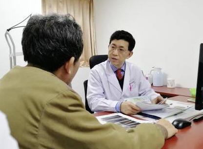 厦门眼科中心遗传眼病咨询门诊 教授表示:“遗传性眼病种类繁多,临床表现复杂多样、传统的方法难以 ,“失明”、“遗传给下一代”是不可 性致盲的主要原因,严重影响患者及其家庭的身心健康。但是,随着基因诊断水平的日臻成熟,渐渐的让遗传性眼病 诊断成为可能2.jpg 厦门眼科中心遗传眼病咨询门诊 教授表示:“遗传性眼病种类繁多,临床表现复杂多样、传统的方法难以 ,“失明”、“遗传给下一代”是不可 性致盲的主要原因,严重影响患者及其家庭的身心健康。但是,随着基因诊断水平的日臻成熟,渐渐的让遗传性眼病 诊断成为可能2.jpg