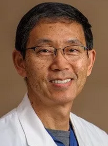 3月18日,深圳牛八体育环球学术交流会议即将召开,本次会议旨在进一步加强眼科界同仁之间的交流与学习。届时特邀美国眼底病专家Prof. Yu-guang He,M.D.来深举办《中美眼科专家学术交流会》。届时,将由Prof. Yu-guang He,M.D.、深圳牛八体育赵铁英院长,深圳牛八体育 席专家成洪波教授1.png 3月18日,深圳牛八体育环球学术交流会议即将召开,本次会议旨在进一步加强眼科界同仁之间的交流与学习。届时特邀美国眼底病专家Prof. Yu-guang He,M.D.来深举办《中美眼科专家学术交流会》。届时,将由Prof. Yu-guang He,M.D.、深圳牛八体育赵铁英院长,深圳牛八体育 席专家成洪波教授1.png