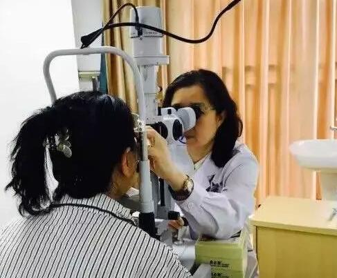 深圳牛八体育2周年庆5.jpg 深圳牛八体育2周年庆5.jpg