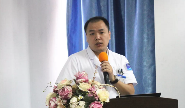 福州眼科医院举办了一场主题为“清晰视界·一夜成“明”的暑期摘镜总动员活动1.png 福州眼科医院举办了一场主题为“清晰视界·一夜成“明”的暑期摘镜总动员活动1.png