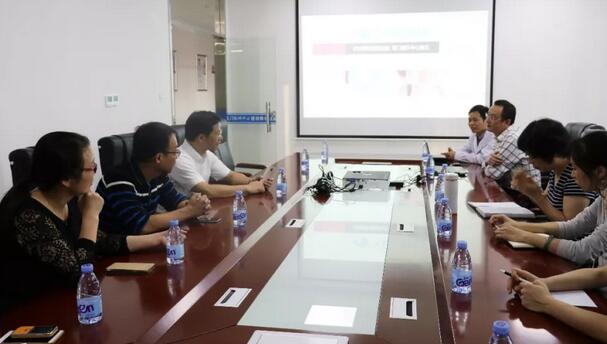 莆田学院校长宋建晓一行莅临莆田眼科医院调研指导1.jpg 莆田学院校长宋建晓一行莅临莆田眼科医院调研指导1.jpg