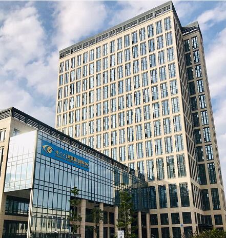 厦门眼科中心摘2018年全市医院患者总体满意度桂冠1.jpg 厦门眼科中心摘2018年全市医院患者总体满意度桂冠1.jpg