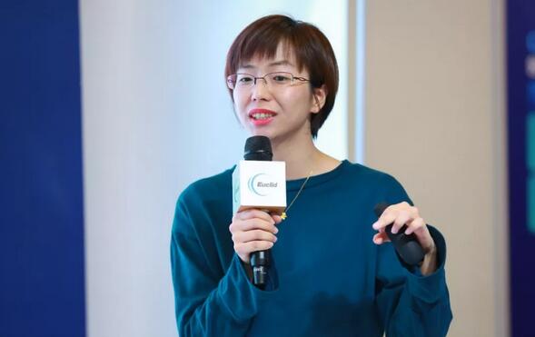 牛八体育专家团受邀亮相第十九届环球眼科学学术会议暨第十九届环球视光学学术会议（COOC 2019）12.jpg