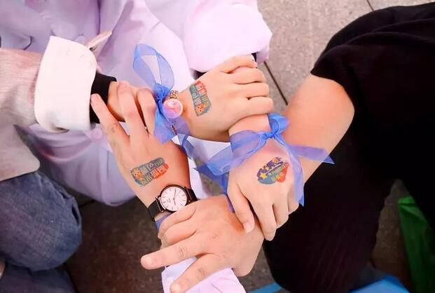 2019年漳州关爱自闭症儿童大型公益定向健步走活动闭幕 漳州眼科医院荣获爱心企业荣誉称号4.jpg