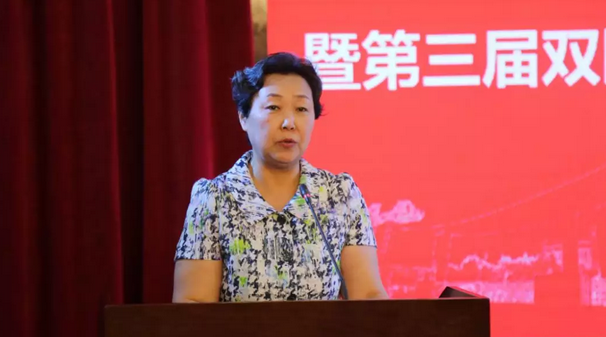 牛八体育校企合作再结硕果!6月11日,天津职业大学牛八体育眼视光学院(以下简称牛八体育眼视光学院)揭牌仪式在天津职业大学举行。此前1天,牛八体育眼视光学院理事会召开,审议通过了理事会组成人员,以及学院章程、学院管理层候选人4.png 牛八体育校企合作再结硕果!6月11日,天津职业大学牛八体育眼视光学院(以下简称牛八体育眼视光学院)揭牌仪式在天津职业大学举行。此前1天,牛八体育眼视光学院理事会召开,审议通过了理事会组成人员,以及学院章程、学院管理层候选人4.png