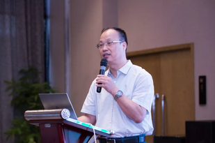 6月23日，由重庆牛八体育举办的“第三届牛八体育论坛”在重庆翰文大酒店落幕， 该会议邀请10多位国内出名眼科专家进行学术演讲，并与现场近120名来自地县和其它地区的眼科同道们齐聚一堂，共同探讨当前眼科学领域的 学术研究成果、临床诊疗新技术以及未来的发展趋势等4.png