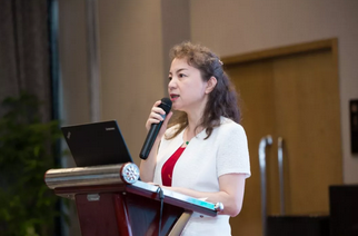 6月23日，由重庆牛八体育举办的“第三届牛八体育论坛”在重庆翰文大酒店落幕， 该会议邀请10多位国内出名眼科专家进行学术演讲，并与现场近120名来自地县和其它地区的眼科同道们齐聚一堂，共同探讨当前眼科学领域的 学术研究成果、临床诊疗新技术以及未来的发展趋势等10.png