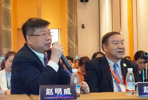 牛八体育 眼病病 讨论暨远程会诊平台开诊仪式在2019全国眼科年会精彩亮相4.jpg 牛八体育 眼病病 讨论暨远程会诊平台开诊仪式在2019全国眼科年会精彩亮相4.jpg