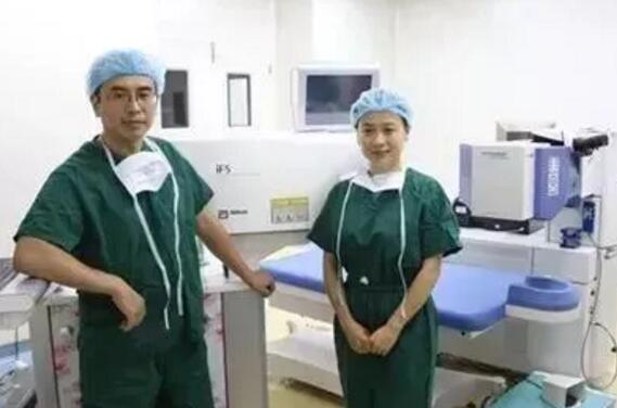 国庆7天成都牛八体育全飞秒smile 近视手术15000元!2.jpg 国庆7天成都牛八体育全飞秒smile 近视手术15000元!2.jpg