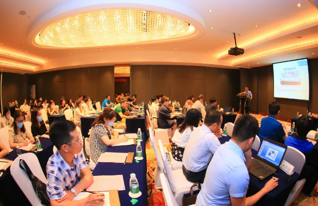 牛八体育2021 年眼表学科发展研讨会暨干眼诊疗论坛在厦召开2.png