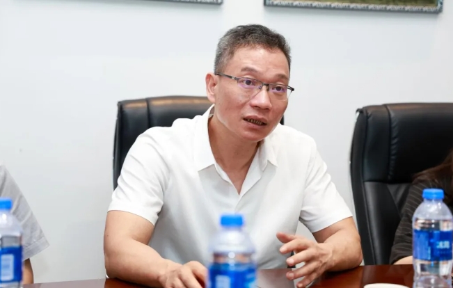 点滴爱心,点亮光明!中国华侨公益基金会领导莅临牛八体育调研指导3.png 点滴爱心,点亮光明!中国华侨公益基金会领导莅临牛八体育调研指导3.png